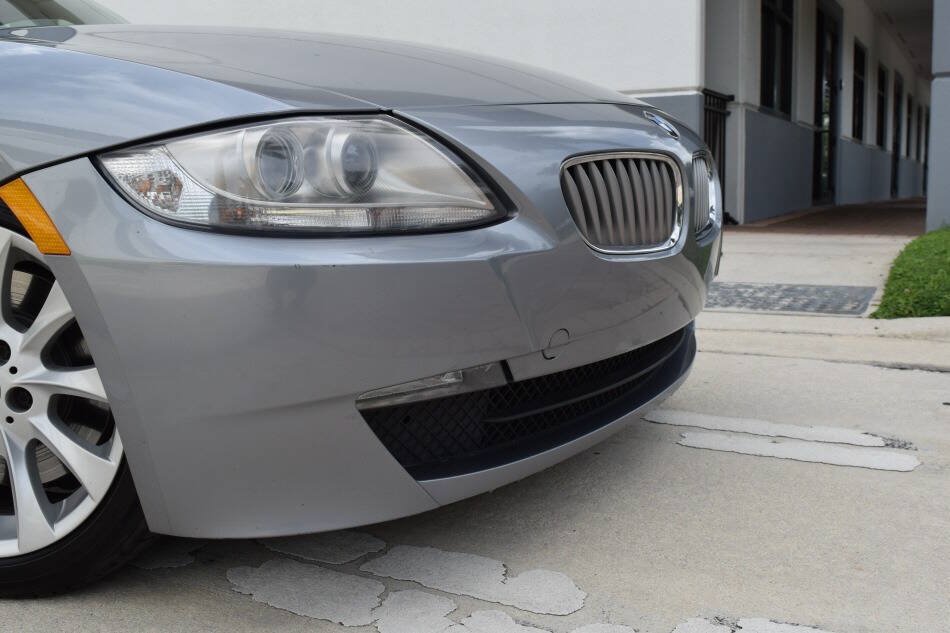 Used 2007 BMW Z4 3.0si RWD image 15