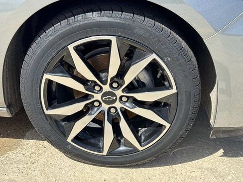 Used 2024 Chevrolet Malibu RS FWD image 10