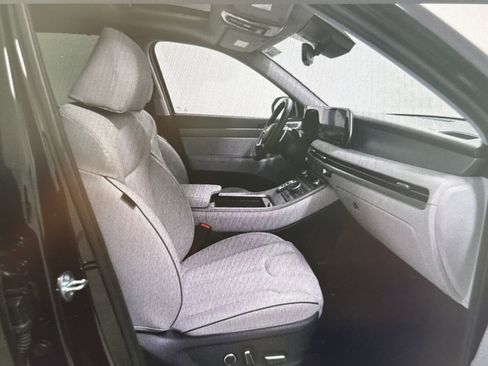Used 2024 Hyundai Palisade SEL w/ Premium Package AWD/4WD image 10