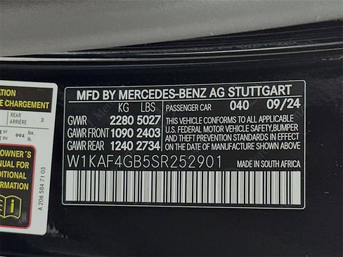Certified 2025 Mercedes-Benz C 300 Sedan image 31