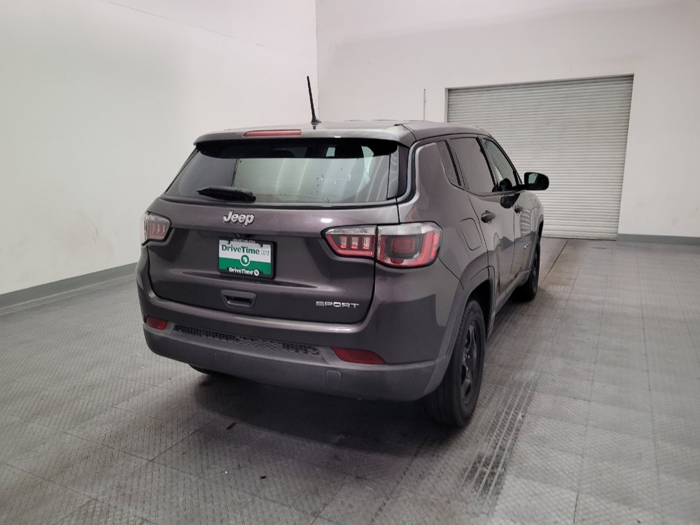 Used 2018 Jeep Compass Sport FWD image 7
