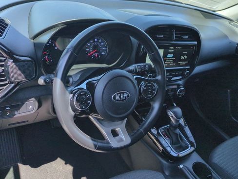 Certified 2021 Kia Soul EX FWD image 10
