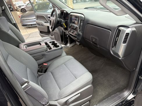 Used 2017 Chevrolet Silverado 1500 LT w/ All Star Edition image 29