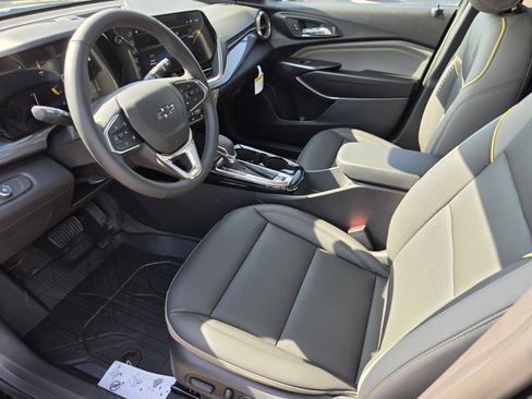 New 2026 Chevrolet Trax ACTIV w/ Driver Confidence Package FWD image 14
