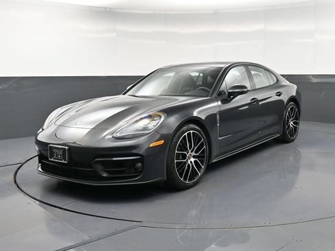 Used 2023 Porsche Panamera 4 Platinum Edition AWD/4WD image 1