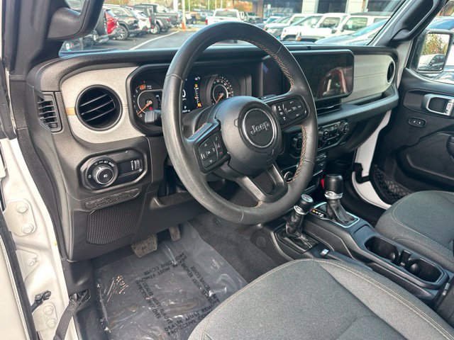 Used 2024 Jeep Wrangler Sport AWD/4WD image 29