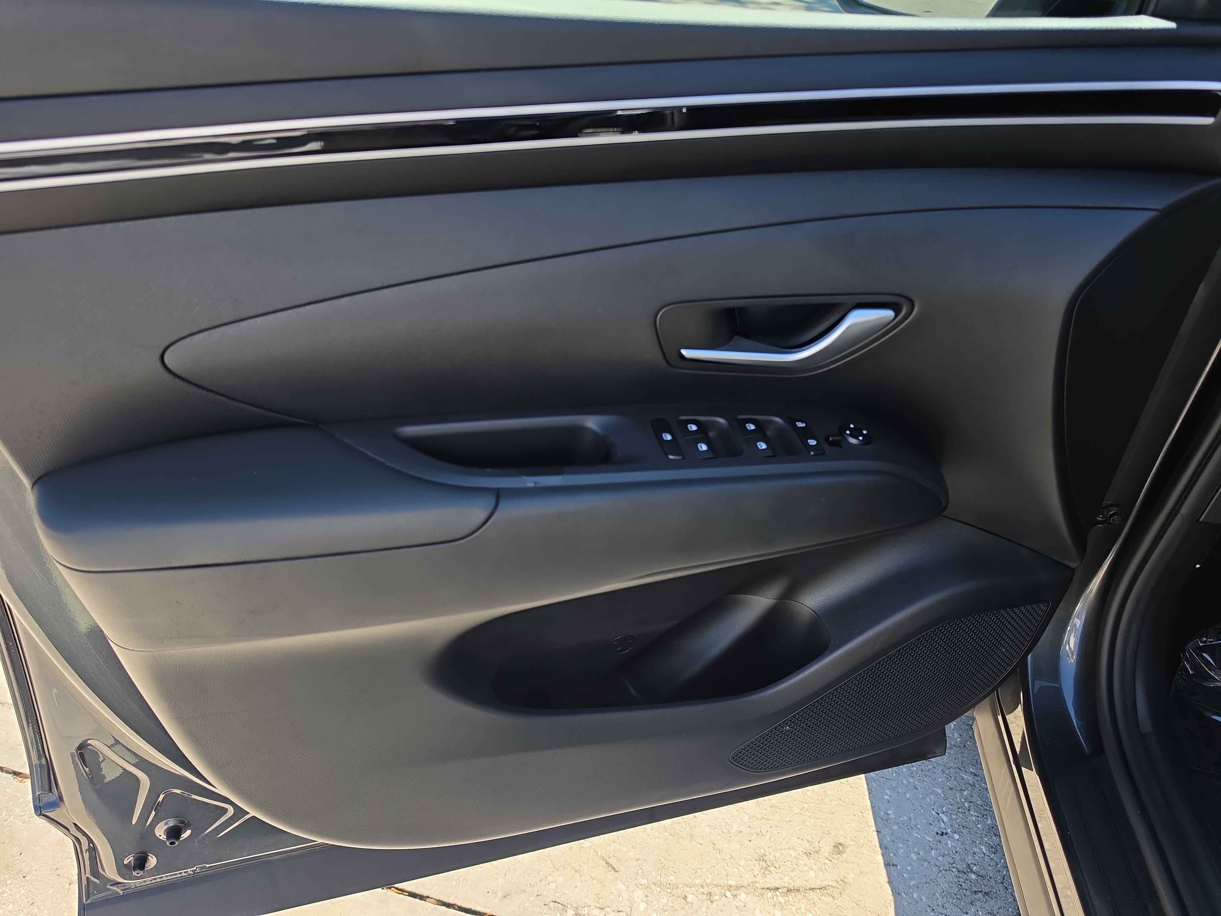 Used 2022 Hyundai Tucson SEL w/ Cargo Package FWD image 17