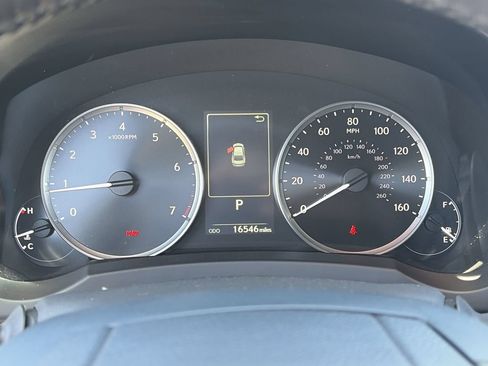 Used 2024 Lexus IS 300 F Sport AWD/4WD image 28