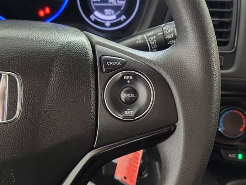 Used 2017 Honda HR-V LX image 25