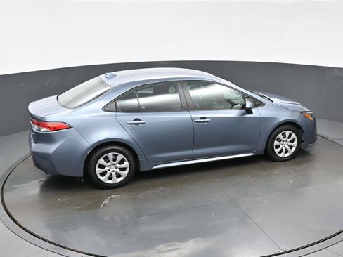 Used 2024 Toyota Corolla LE FWD image 39