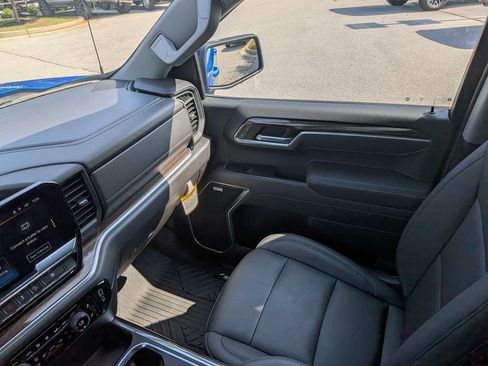 Used 2025 Chevrolet Silverado 1500 RST w/ RST All Star Premium Package AWD/4WD image 16