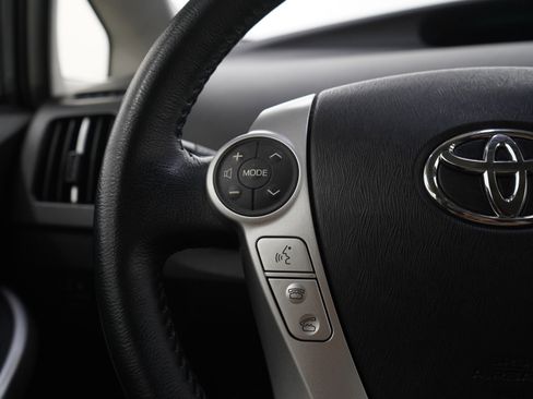 Used 2013 Toyota Prius Four FWD image 23
