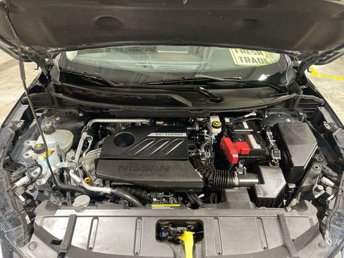 Used 2024 Nissan Rogue SV image 24