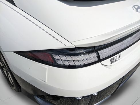 Used 2023 Hyundai Ioniq 6 SE RWD image 40