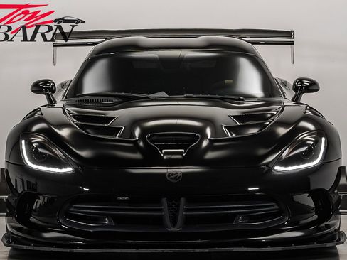 Used 2017 Dodge Viper GTC w/ ACR Package image 8