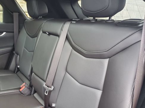 Certified 2023 Cadillac XT5 Premium Luxury w/ LPO, Floor Liner Package AWD/4WD image 39