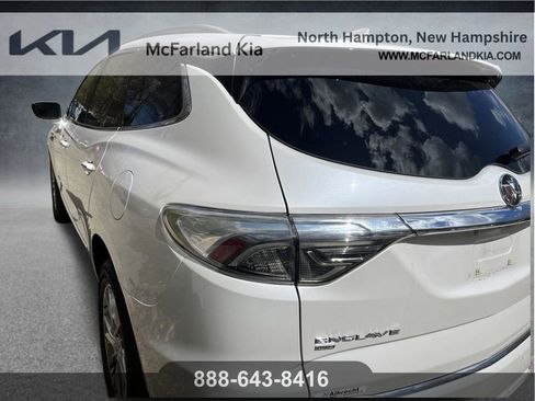 Used 2023 Buick Enclave Avenir w/ Avenir Technology Package AWD/4WD image 8