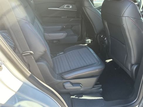 New 2025 Ford Explorer ST-Line w/ Premium Package image 14