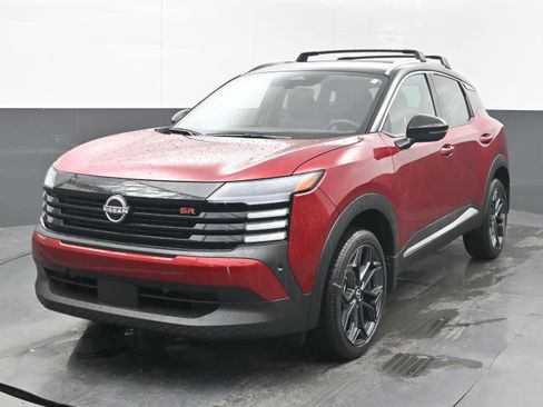 New 2026 Nissan Kicks SR image 3