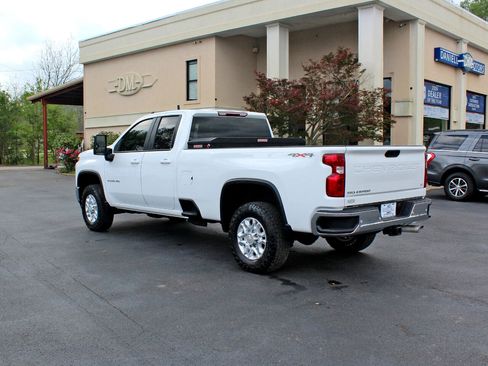 Used 2022 Chevrolet Silverado 2500 LT w/ Convenience Package image 10
