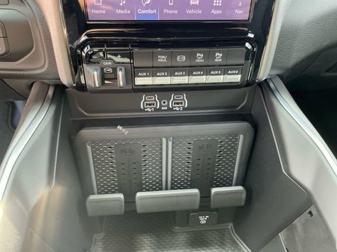 New 2026 RAM 2500 Big Horn image 30