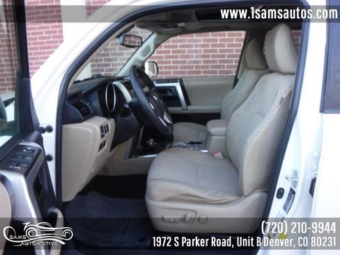 Used 2013 Toyota 4Runner SR5 image 11