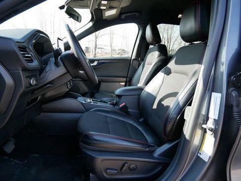 Used 2025 Ford Escape ST-Line AWD/4WD image 10