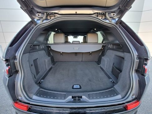 Used 2025 Land Rover Discovery Sport Dynamic SE image 12