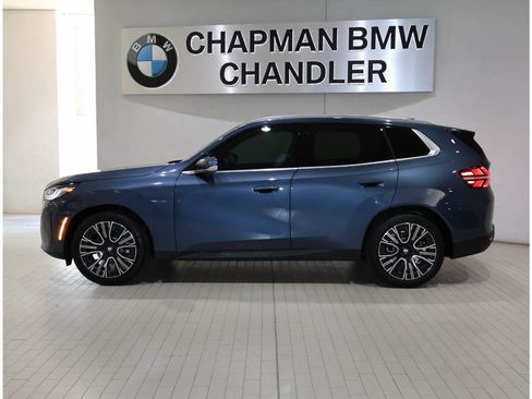 Used 2026 BMW X3 xDrive30i w/ Convenience Package AWD/4WD image 3