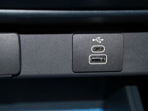 New 2026 Ford Maverick XLT image 40