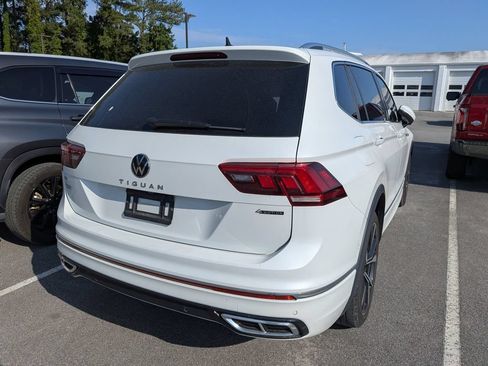 Used 2024 Volkswagen Tiguan SEL R-Line AWD/4WD image 9