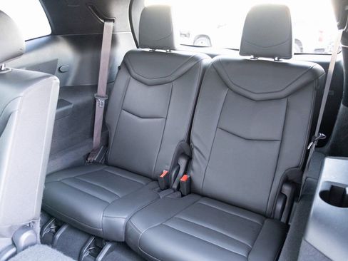 Used 2021 Cadillac XT6 Premium Luxury image 22