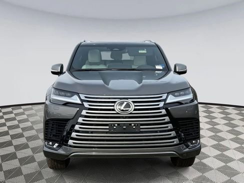 Used 2026 Lexus LX 600 4WD w/ Luxury Package image 6