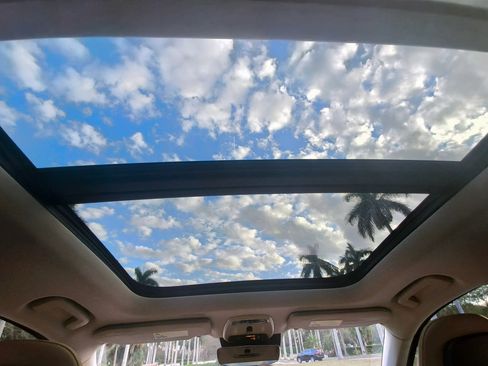 Used 2016 Volvo XC90 T6 Momentum image 8