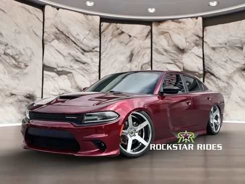 Used 2019 Dodge Charger R/T w/ Driver Confidence Group RWD image 14