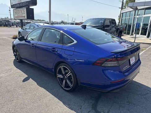 Used 2023 Honda Accord Sport image 8