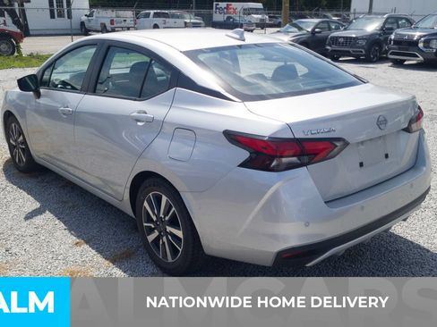 Used 2024 Nissan Versa SV FWD image 4