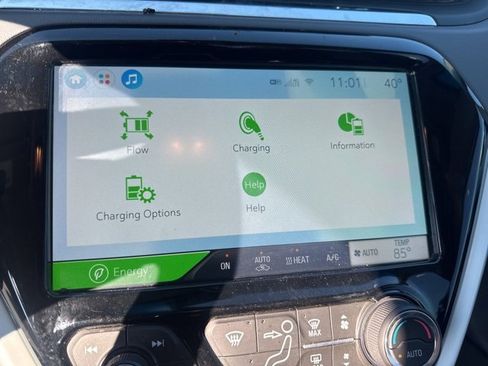 Used 2021 Chevrolet Bolt LT image 16