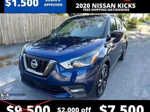 Used 2020 Nissan Kicks SR image 1