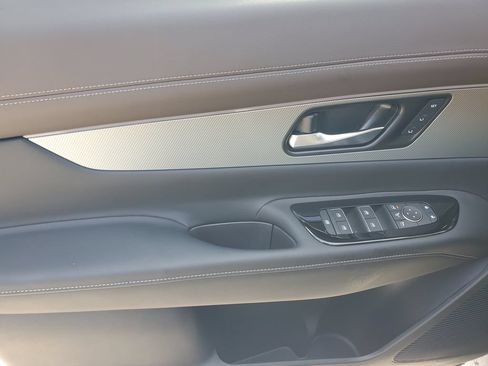 Used 2025 Nissan Murano Platinum w/ Cargo Package AWD/4WD image 18