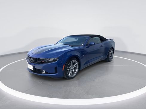Used 2022 Chevrolet Camaro LT w/ RS Package RWD image 4