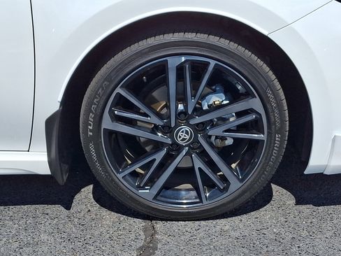 Used 2026 Toyota Camry XSE w/ Premium Package AWD/4WD image 8