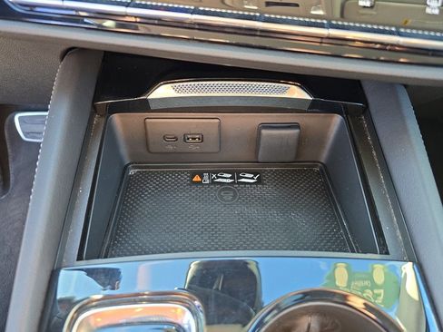 Certified 2025 Buick Envision Sport Touring image 17