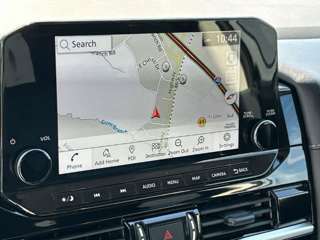 Certified 2025 Nissan Pathfinder SL FWD image 36