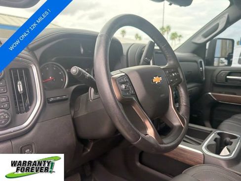 Used 2022 Chevrolet Silverado 2500 High Country AWD/4WD image 5