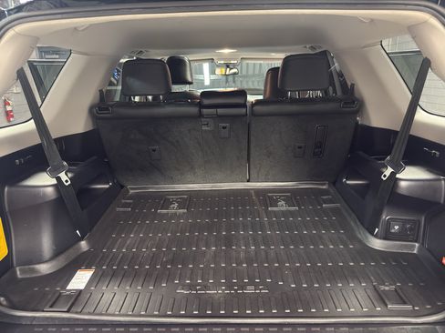 Used 2016 Toyota 4Runner Limited AWD/4WD image 30