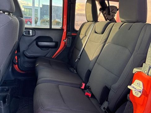 Certified 2018 Jeep Wrangler Unlimited Sport S image 19