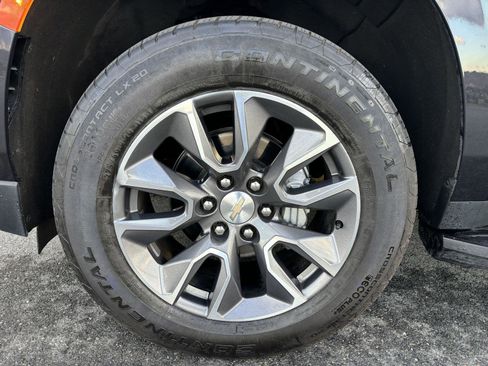 Used 2022 Chevrolet Tahoe LT w/ Luxury Package image 30