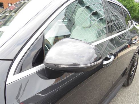 Used 2026 Mercedes-Benz GLC 350e 4MATIC image 27