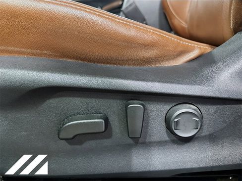 Certified 2022 Subaru Ascent Touring w/ Popular Package #2A image 33